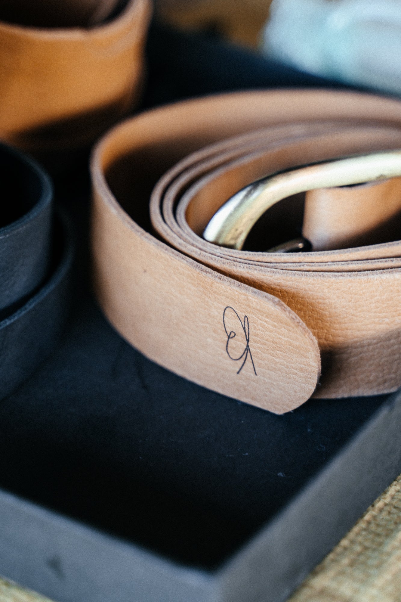 Belt play around